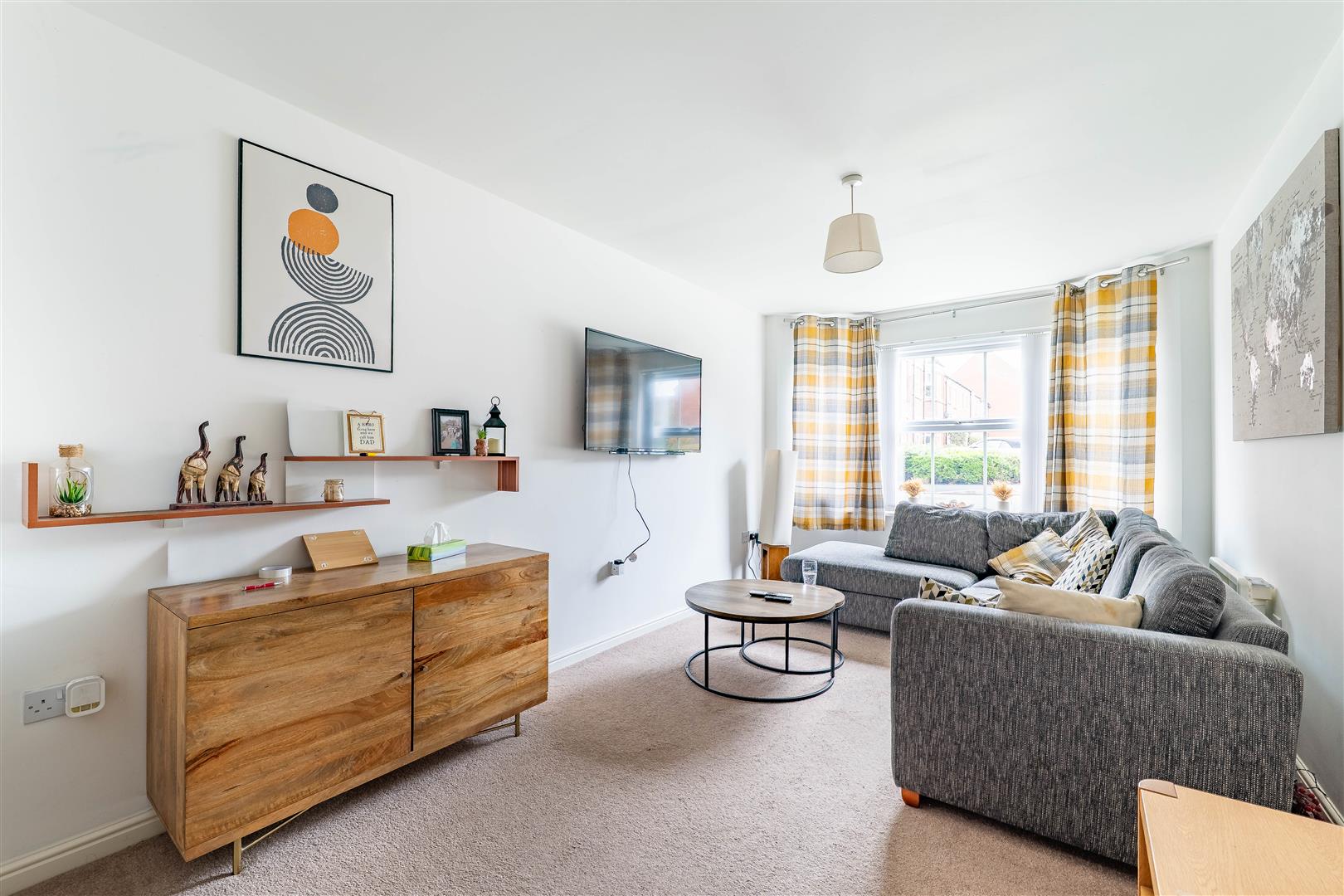 2 bed property in Quins Croft, Leyland